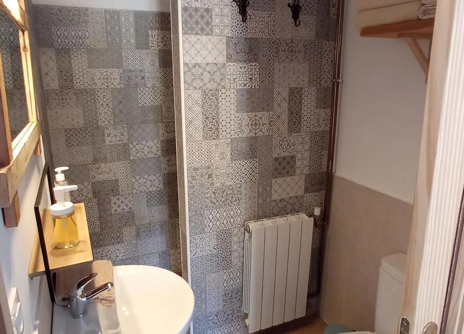 Les Magranes Bed & Breakfast Argelaguer